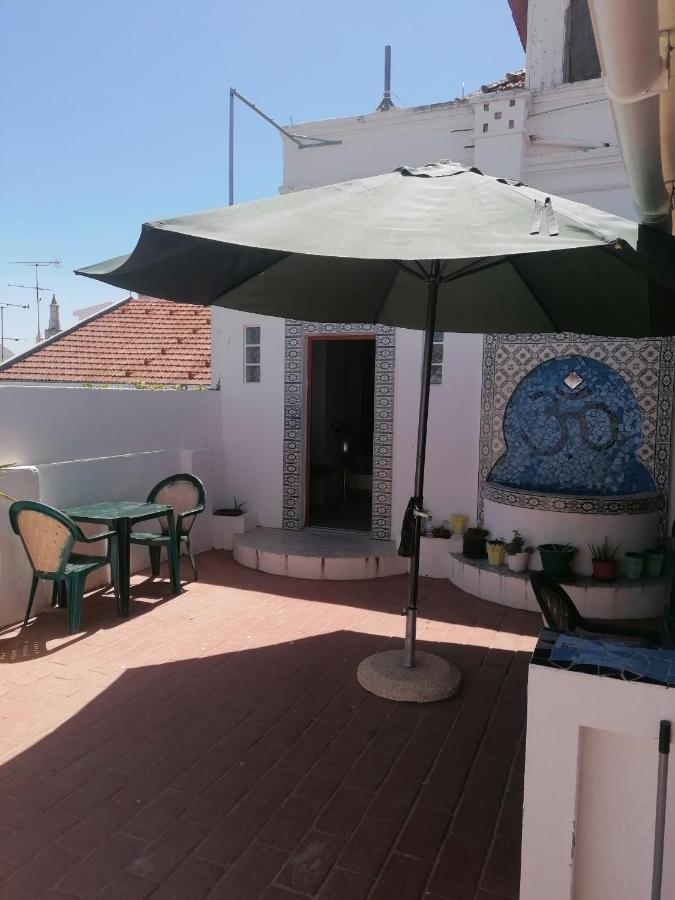 Iguana Guesthouse Lagos Exteriör bild